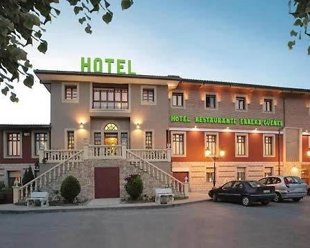 hotel gueñes Exterior foto